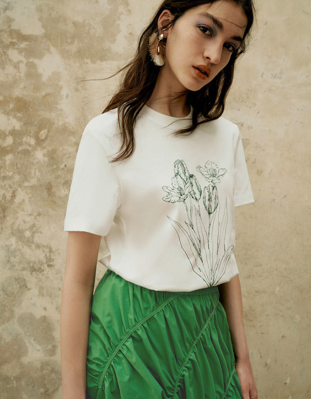 Flower Printed Crew Neck T-Shirt