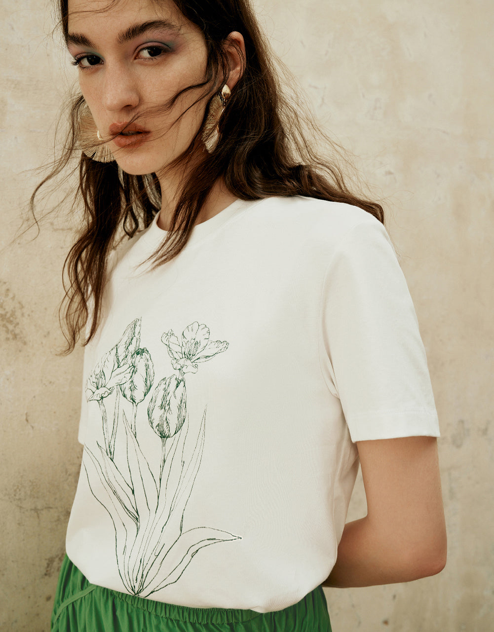 Flower Printed Crew Neck T-Shirt