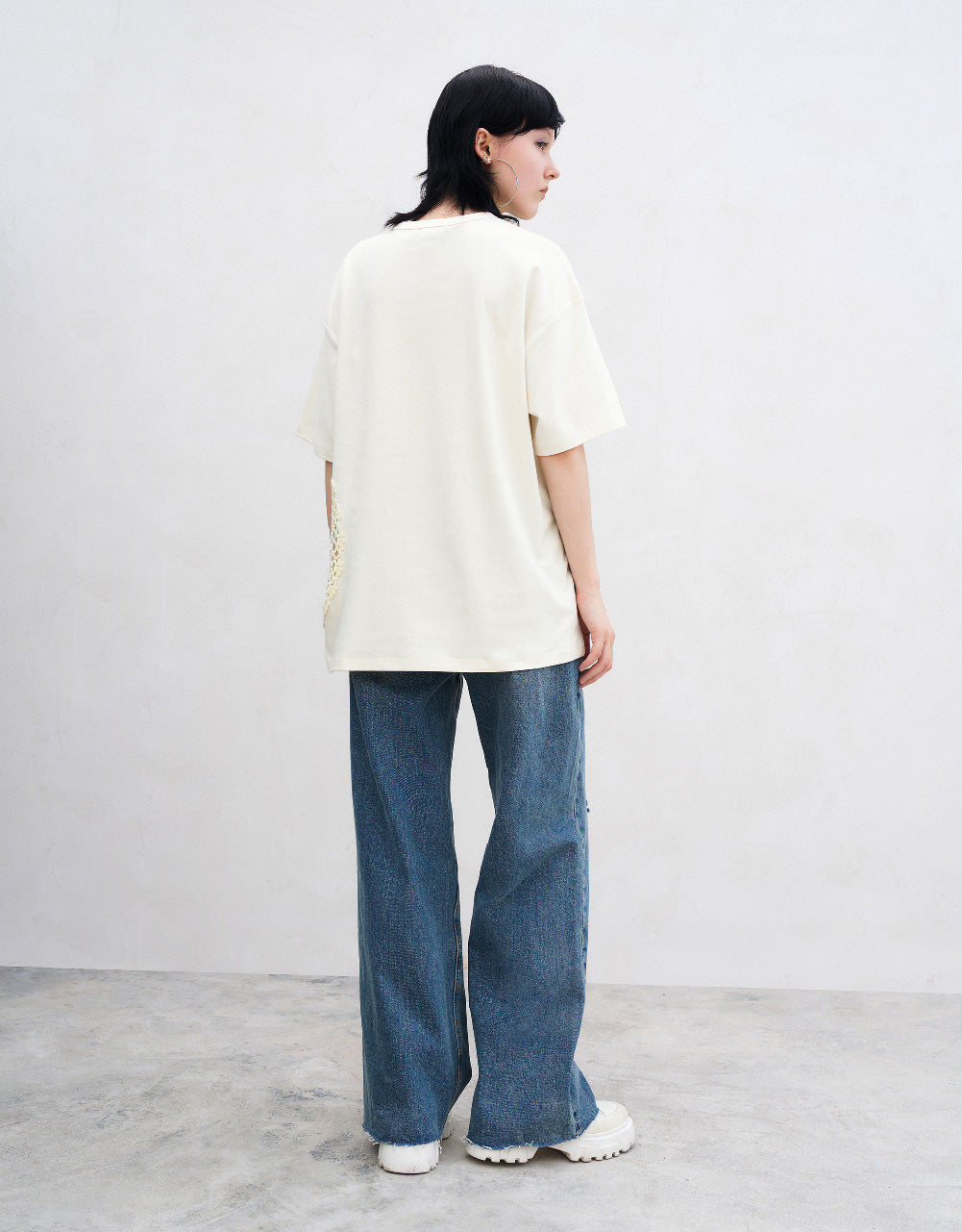 Fishnet Decor Crew Neck T-Shirt