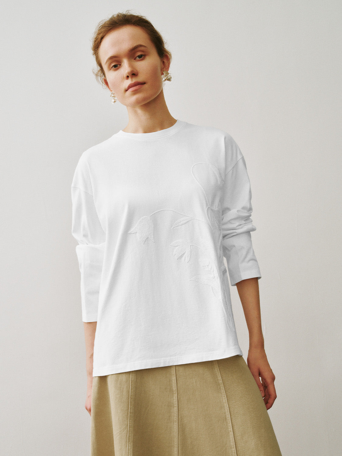 Embossed Crew Neck Loose T-Shirt