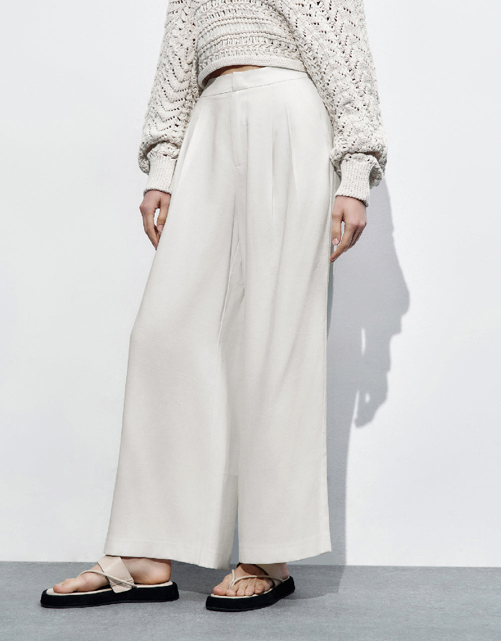 Loose Wide-Leg Pants