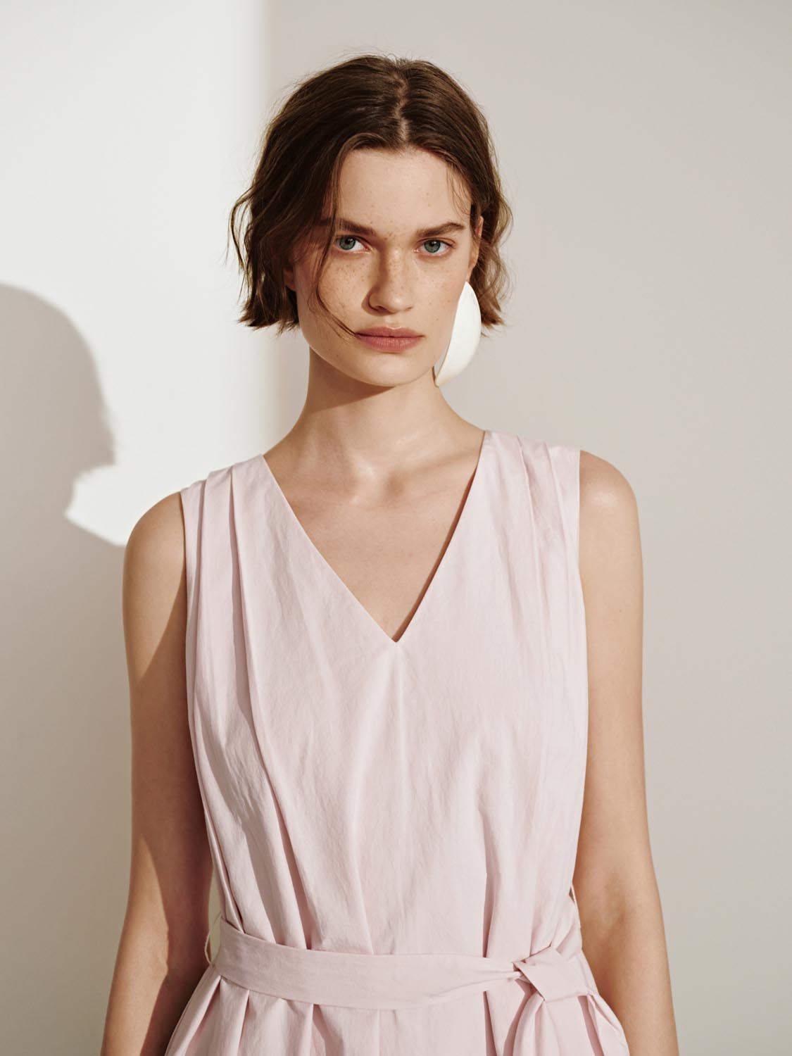 Sleeveless Balloon Dresses