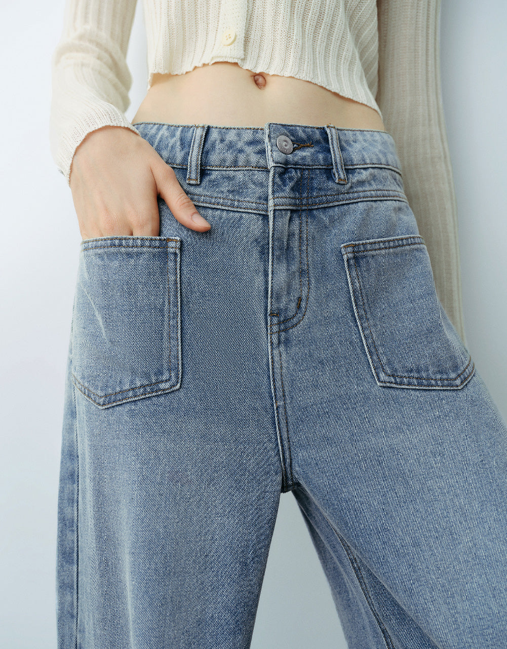 Front Pocket Straight Jeans