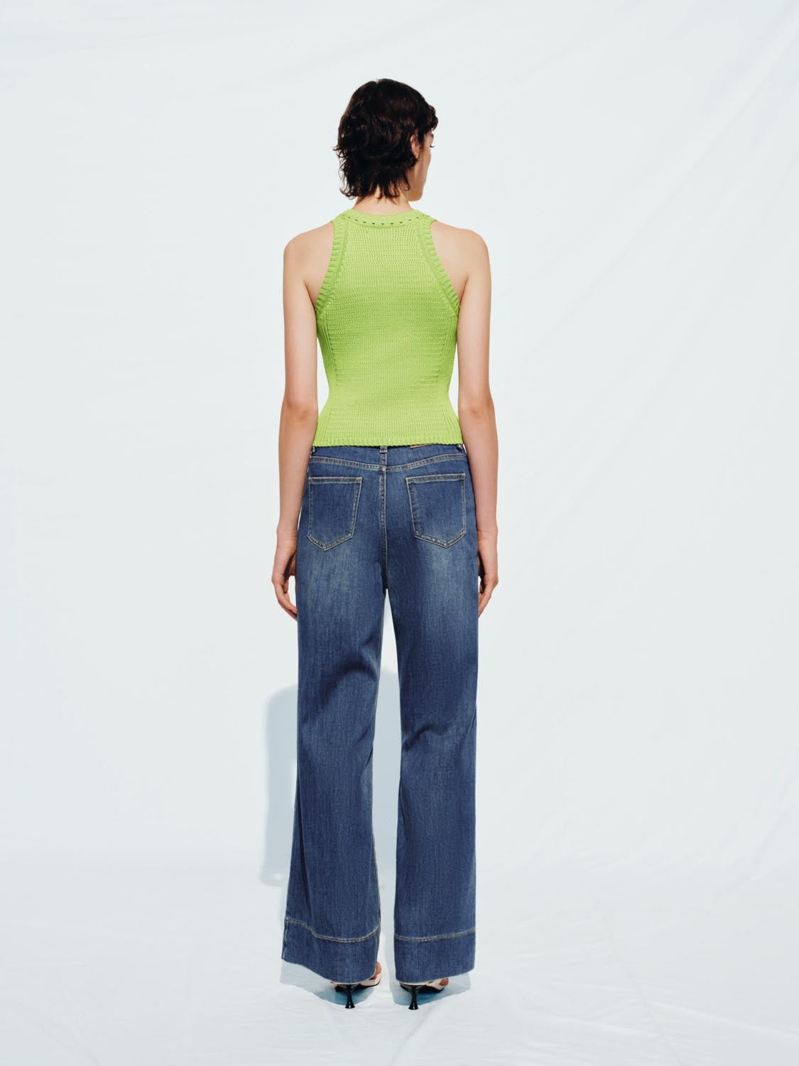 Knitted Sleeveless T-Shirts