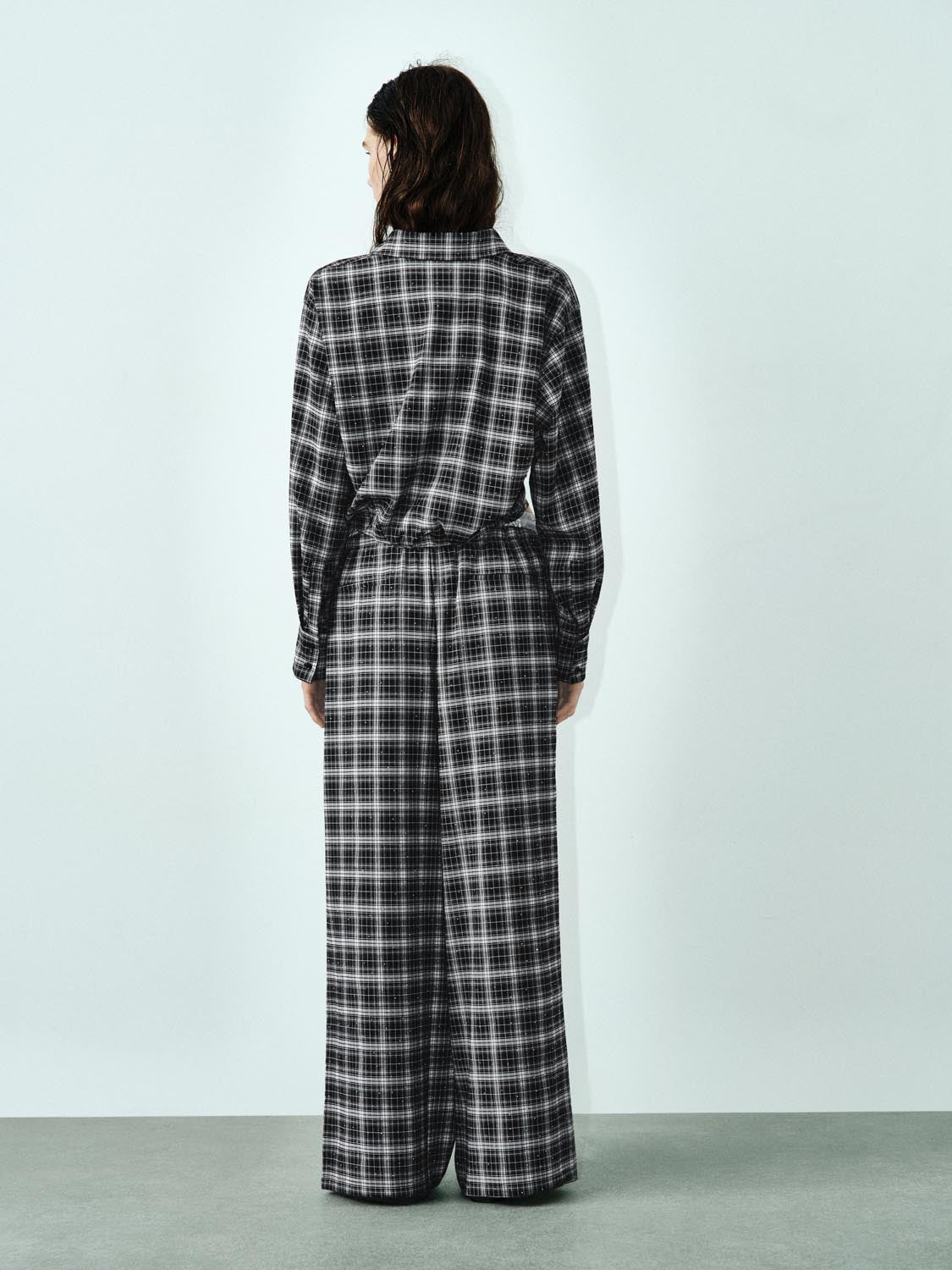 Overhead Cropped Shirts