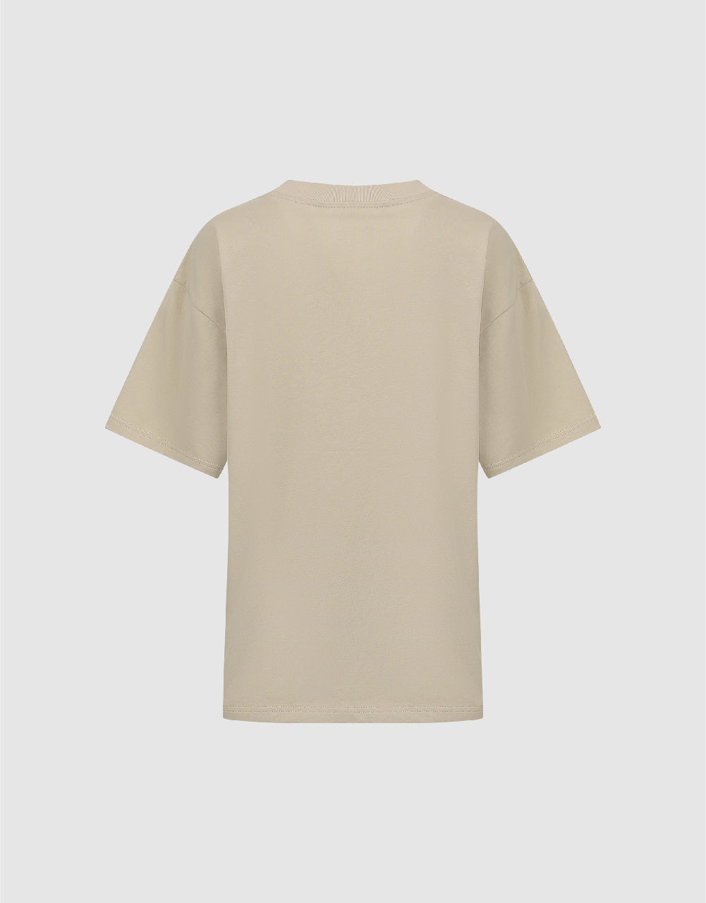 Regular T-Shirt With Necklace