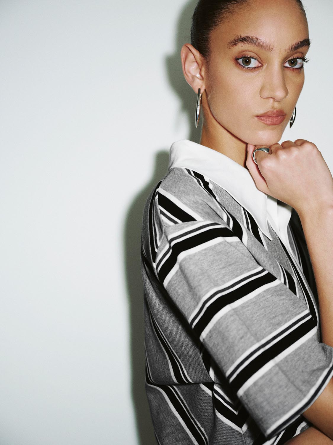 Irregular Hem Striped T-Shirts