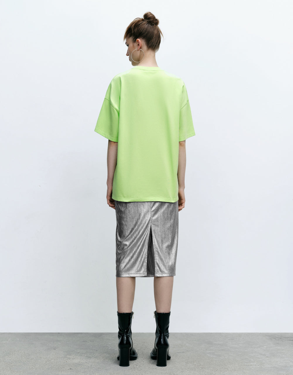 Metallic Ruched Straight Skirt