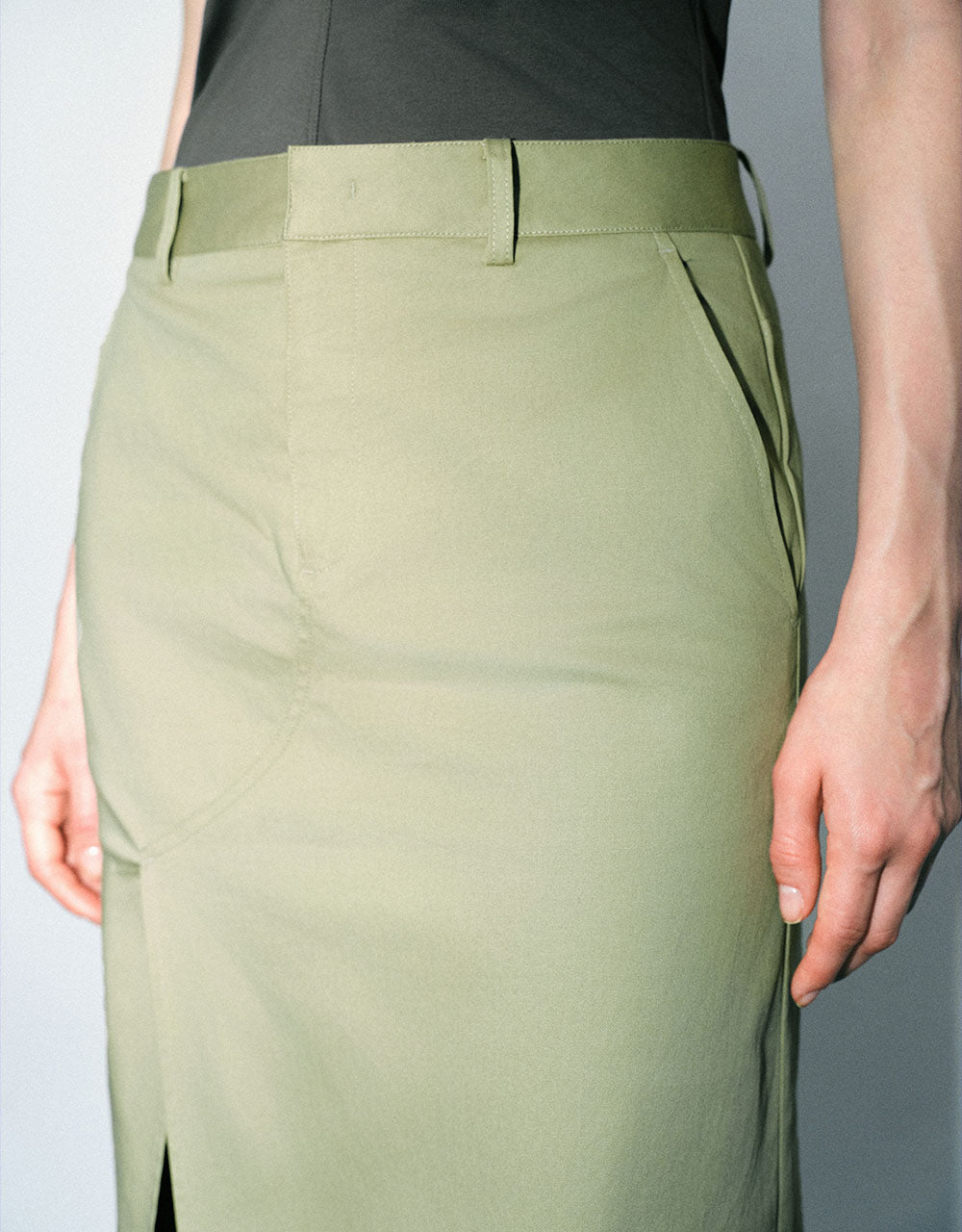 Split Hem Midi Straight Skirt
