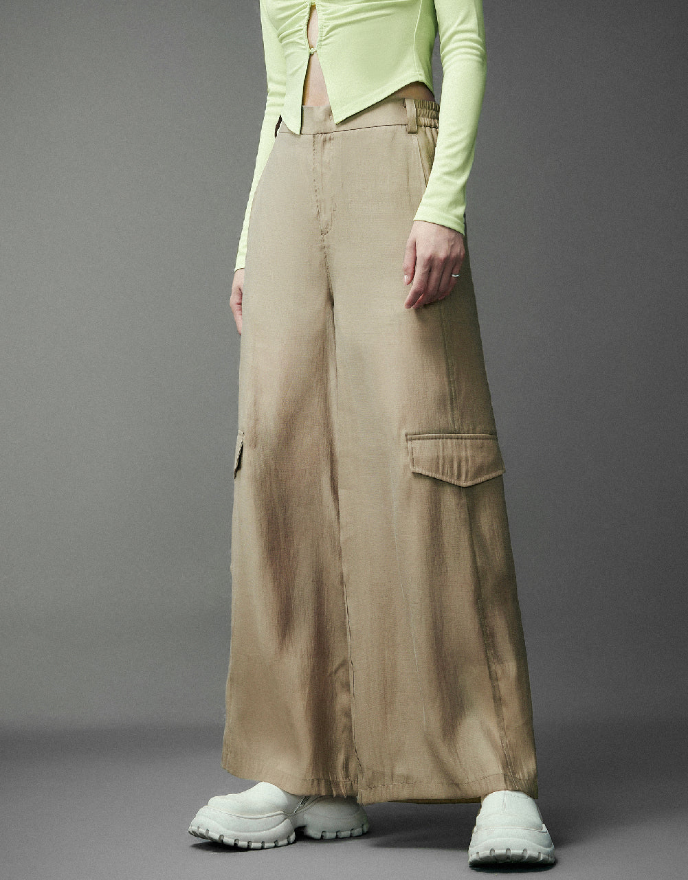 Thin Wide-Leg Pants