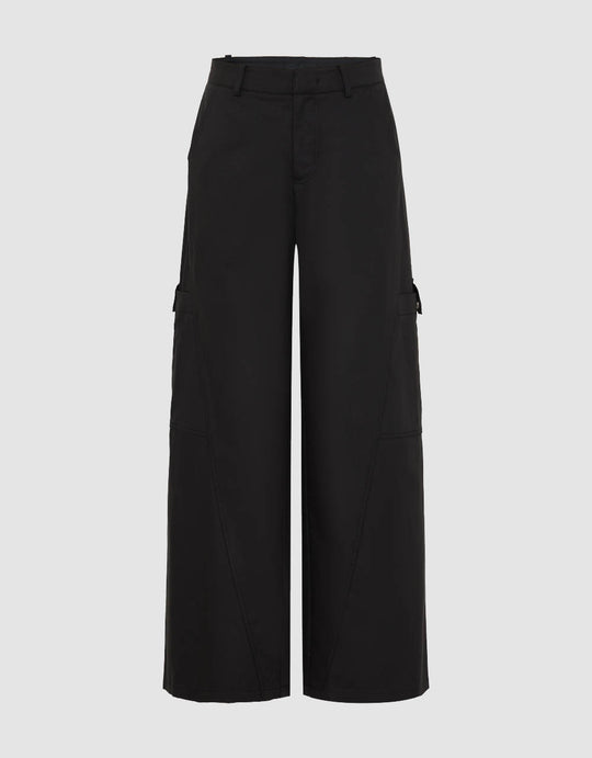 Loose Carrot Fit Pants