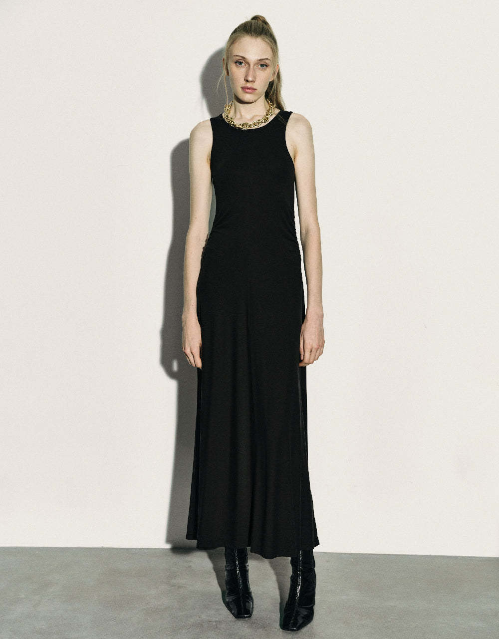 Sleeveless Crew Neck Skater Dress