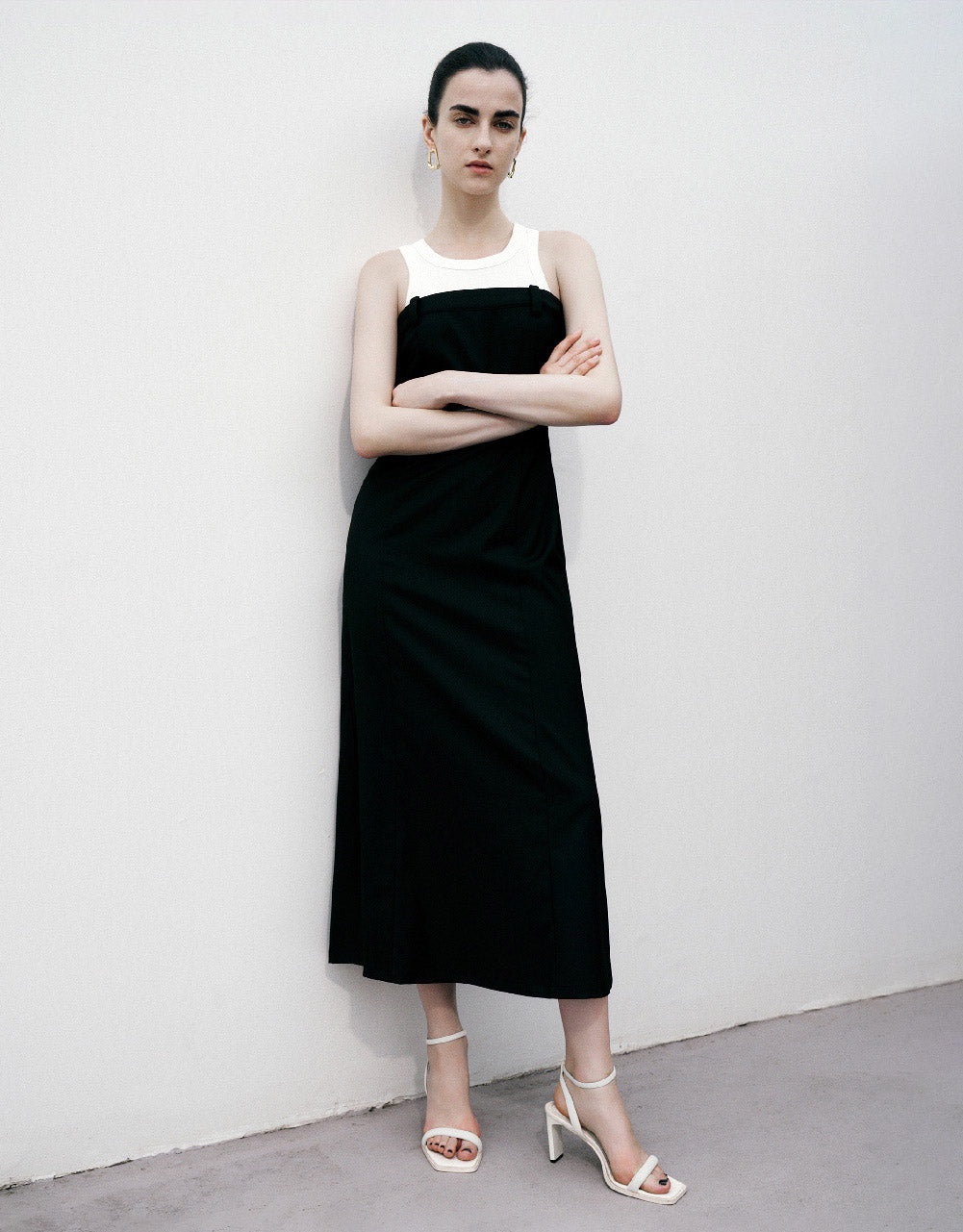 Sleeveless Crew Neck A-Line Dress