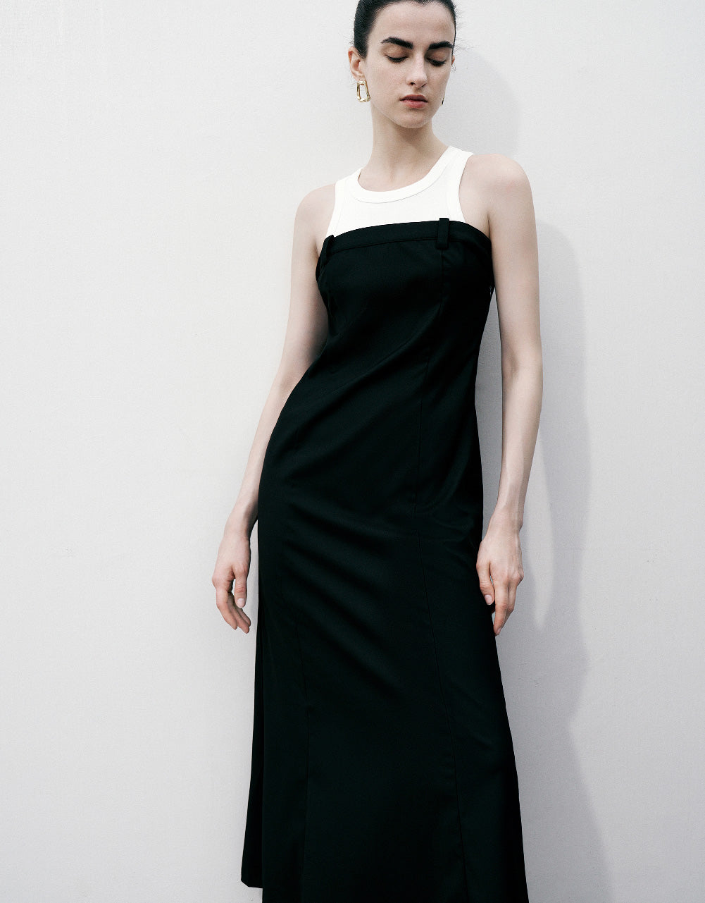 Sleeveless Crew Neck A-Line Dress