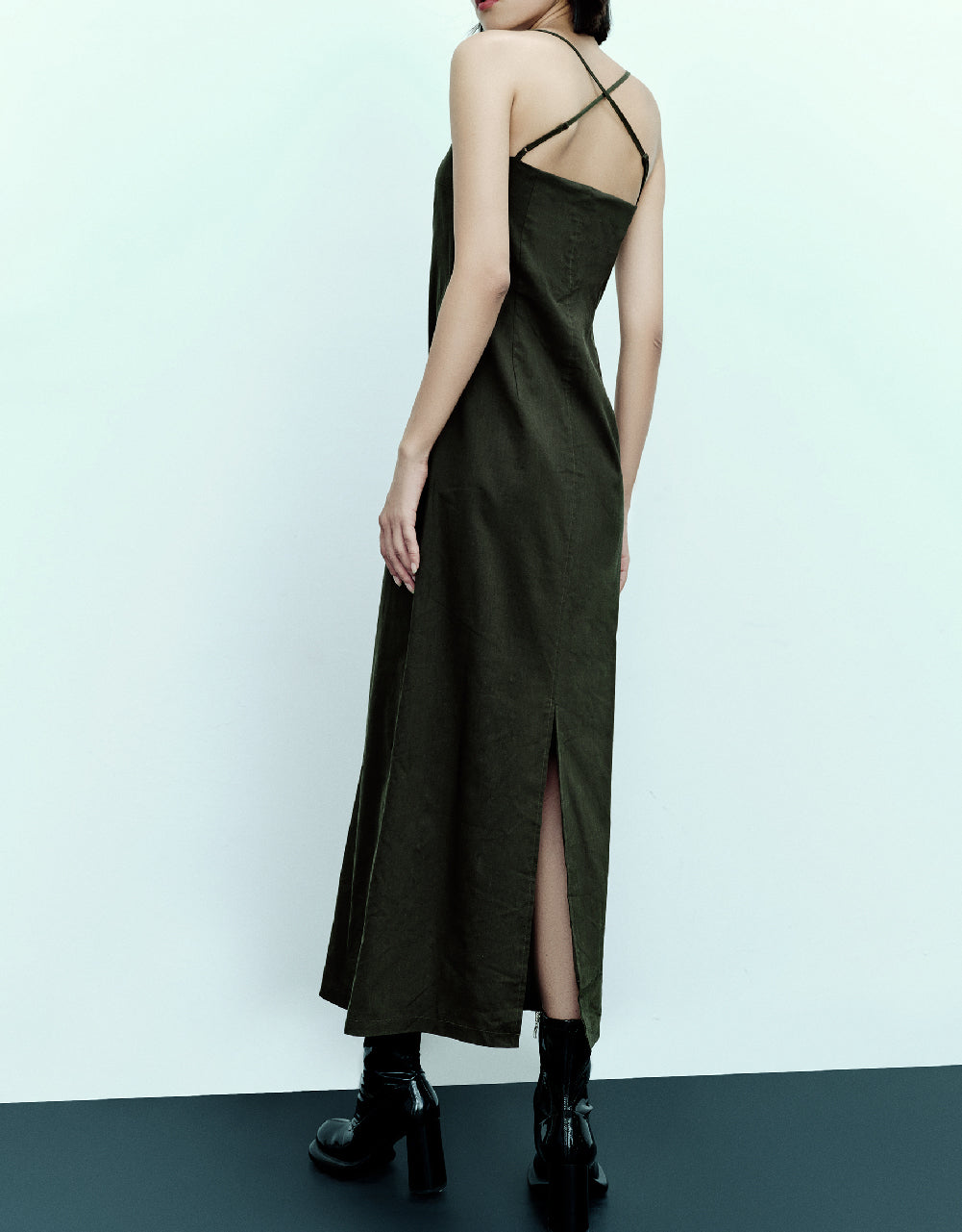 Sleeveless Off-Shoulder Straight Midi Dress