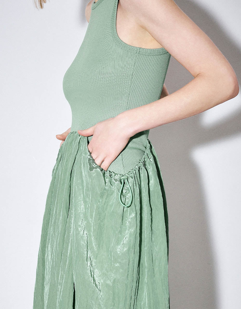 Crew Neck Skinny Knitted Dress