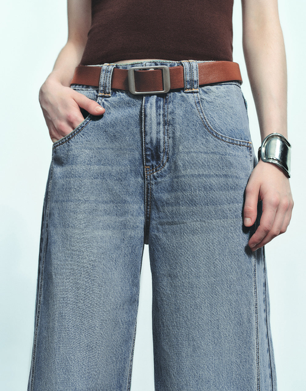 Wide-Leg Jeans