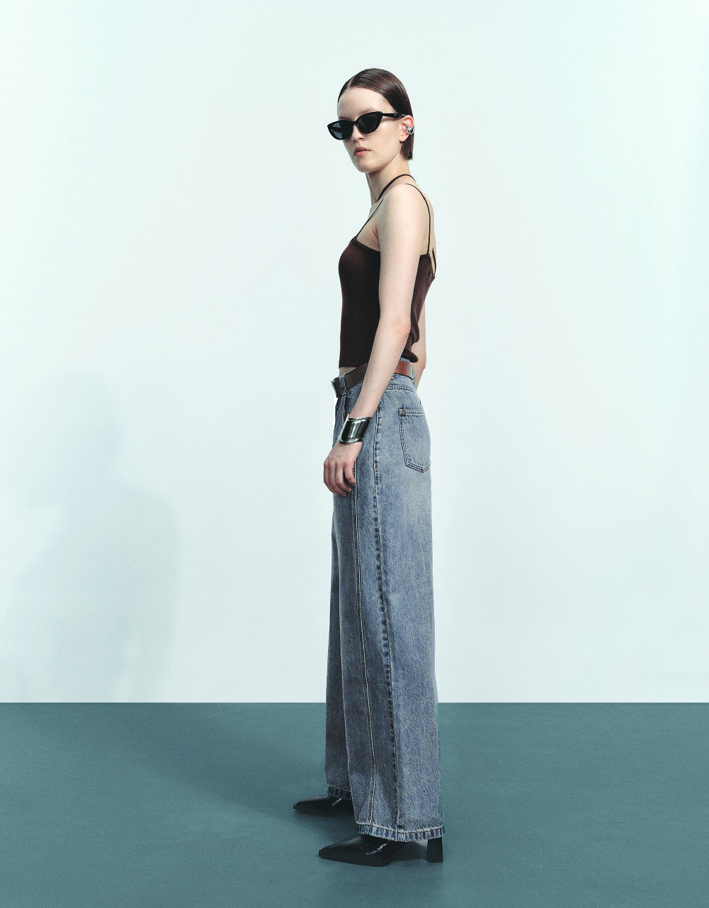 Wide-Leg Jeans