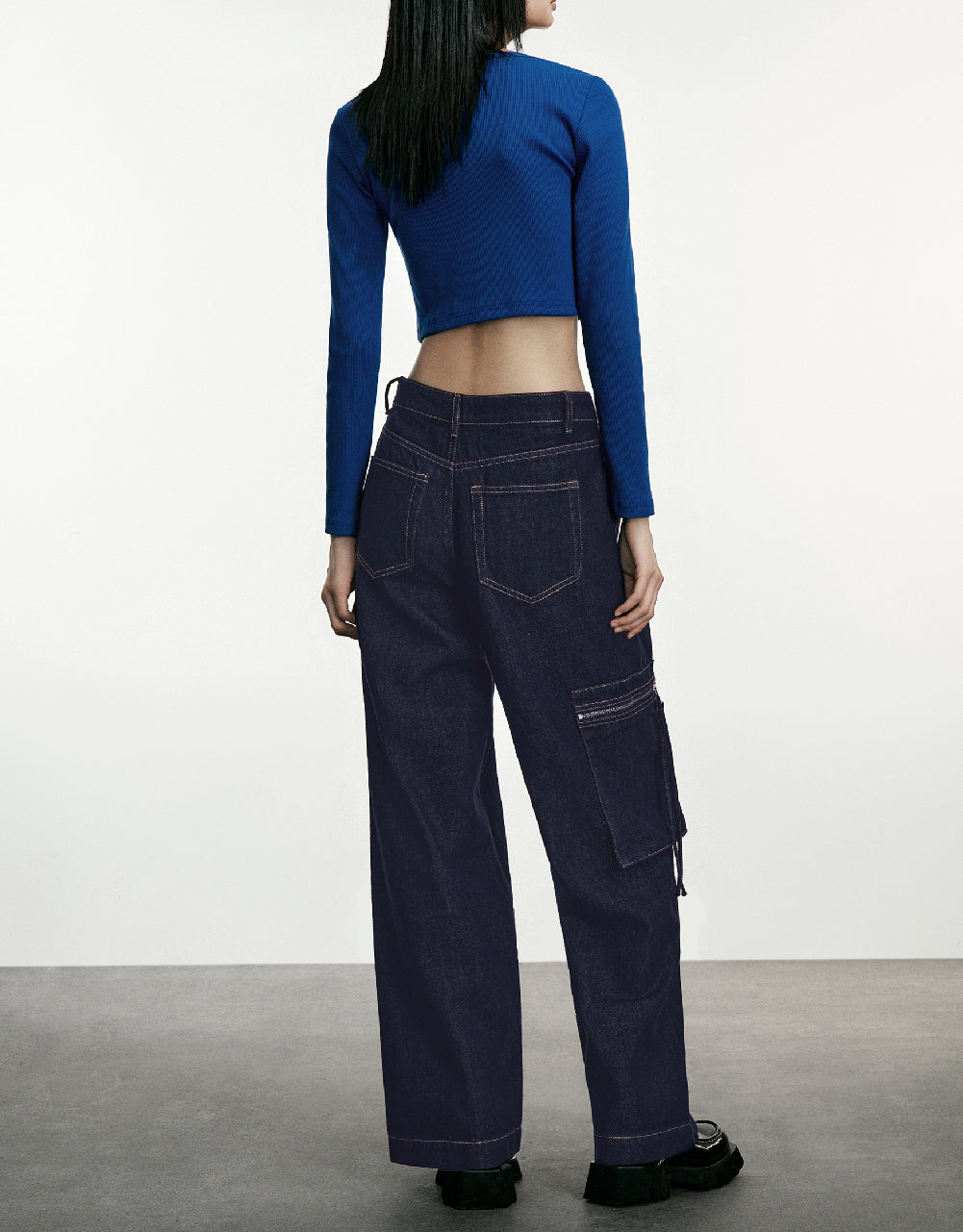 Wide-Leg Jeans