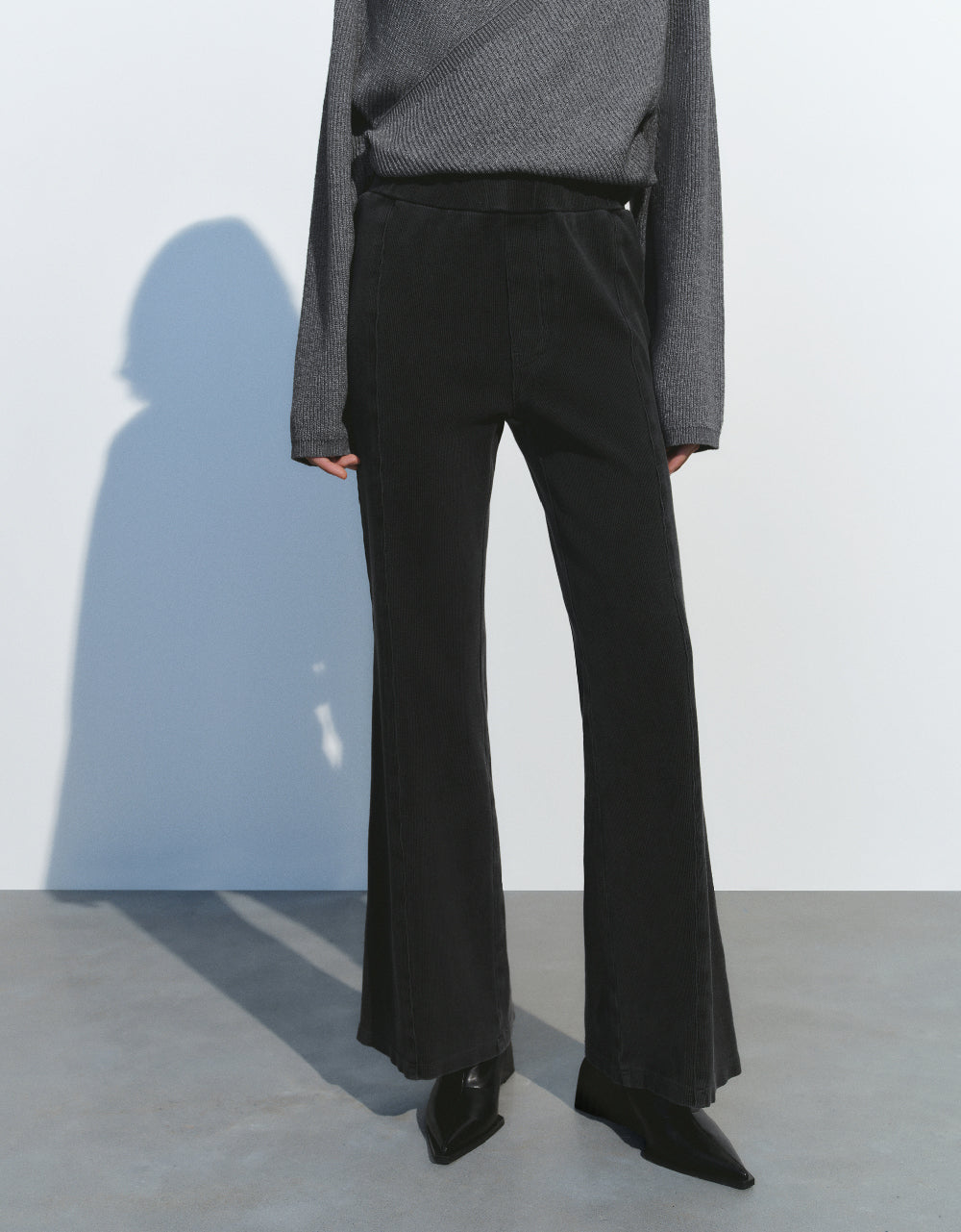 Elastic Waist Flare Jeans