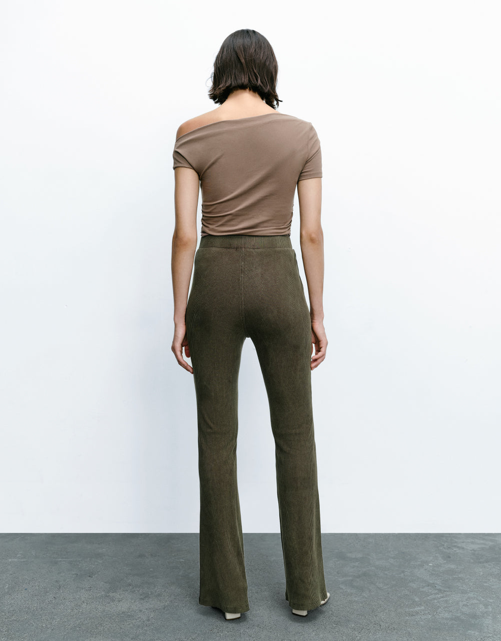 Elastic Waist Flare Jeans