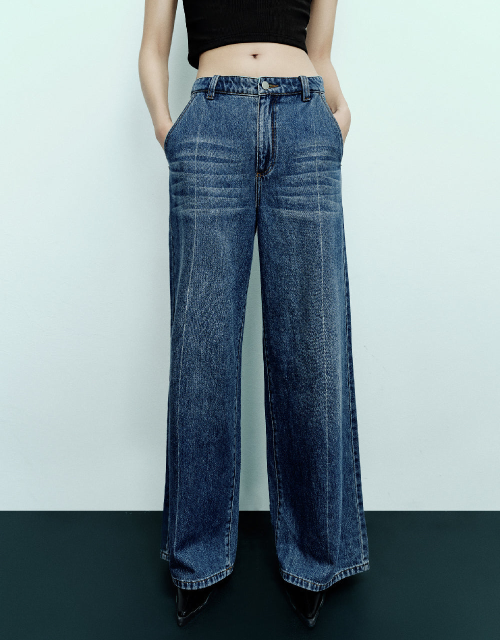 Thin Loose Jeans