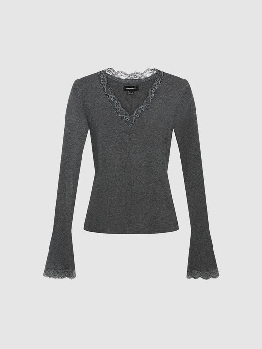 Lace Trimmed Fitted Long Sleeve V-neck Knit T-Shirt