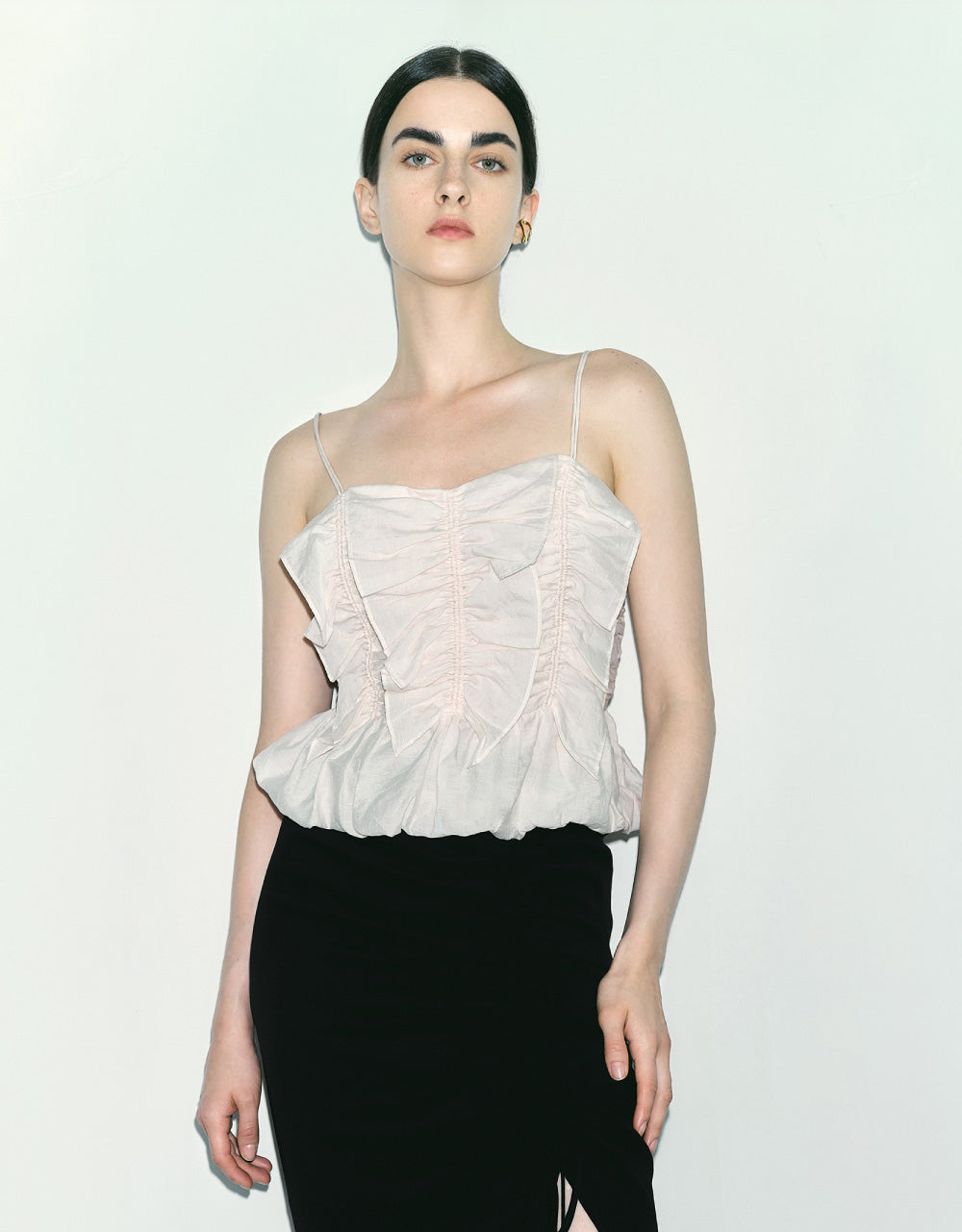 Sleeveless Off-Shoulder Overhead Shirt