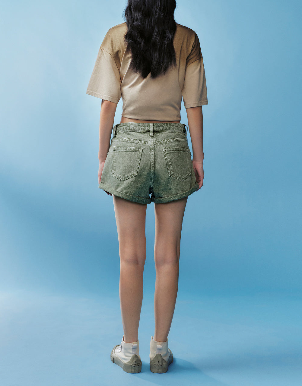 Front Pockets Denim Shorts