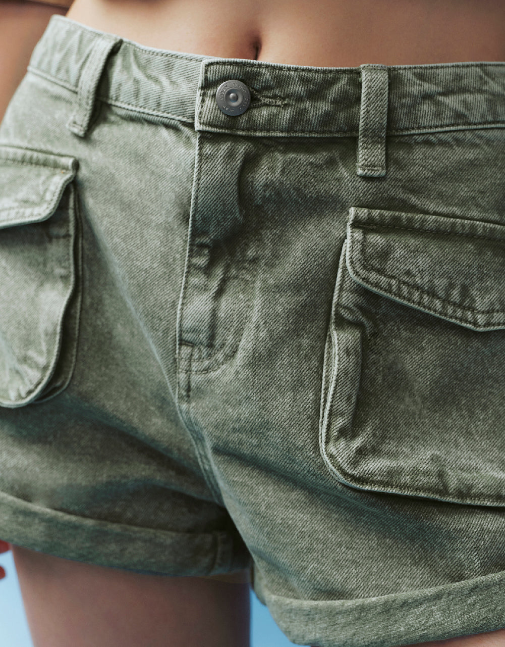 Front Pockets Denim Shorts