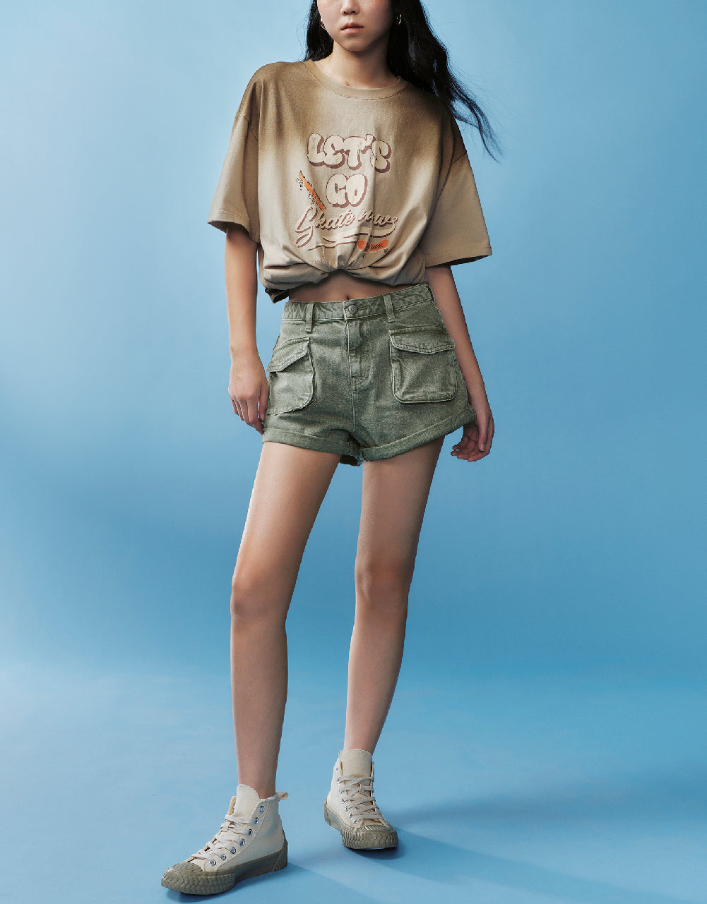 Front Pockets Denim Shorts