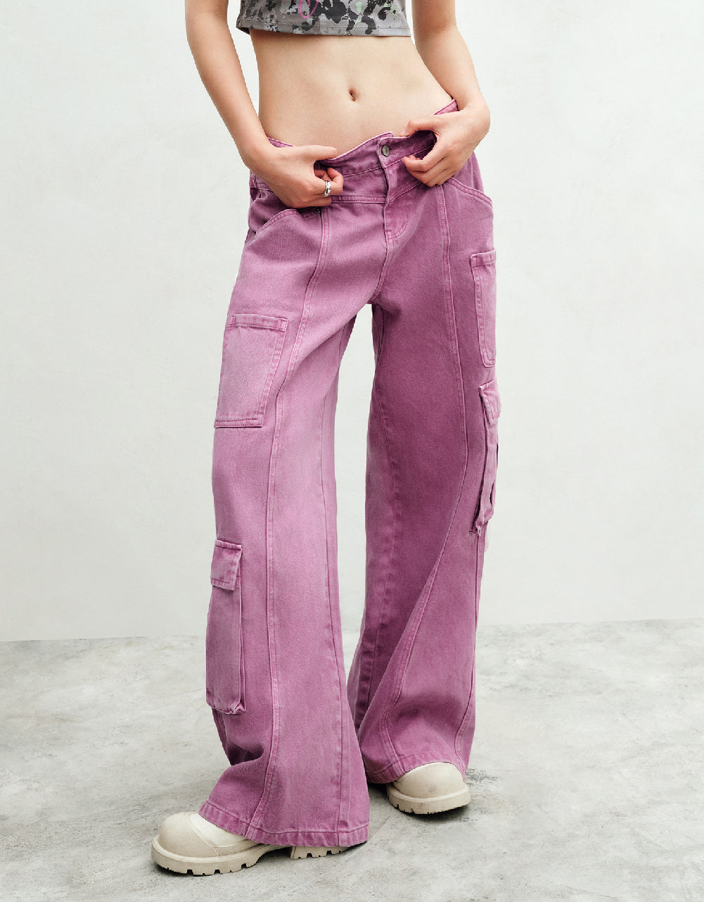 Multi-Pocket Straight Jeans