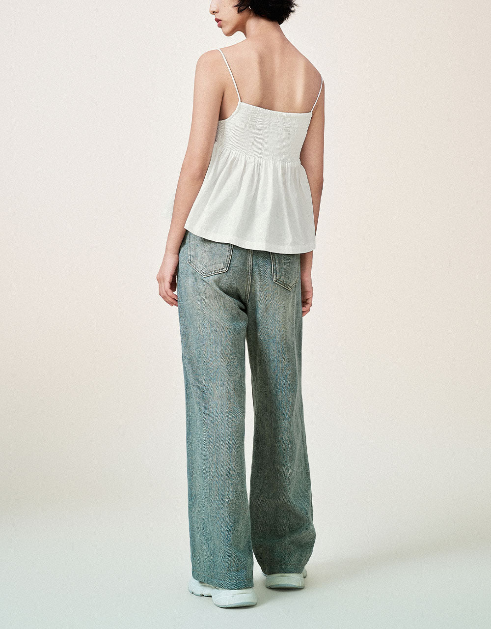 Wide-Leg Jeans