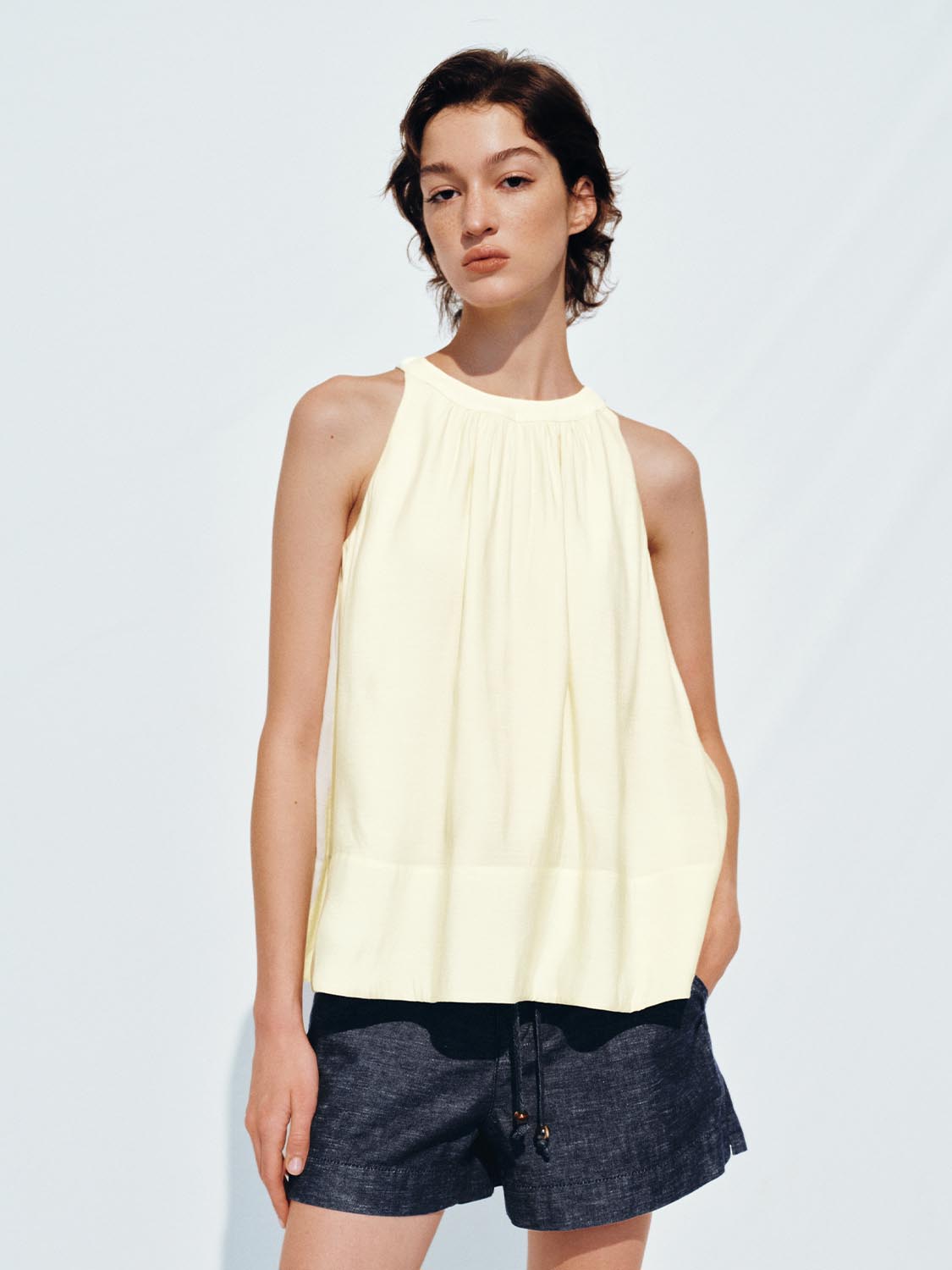 Halter Neck Overhead Shirts