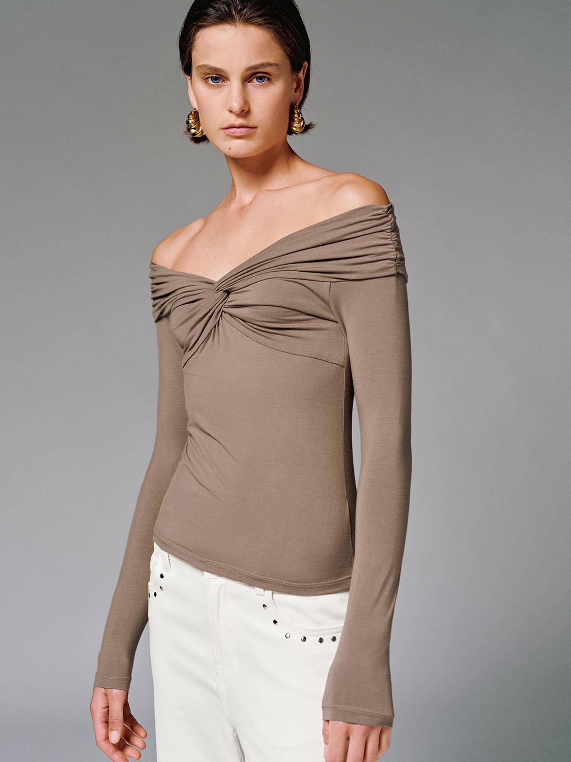 Front Knot Twist Long Sleeve T-Shirts