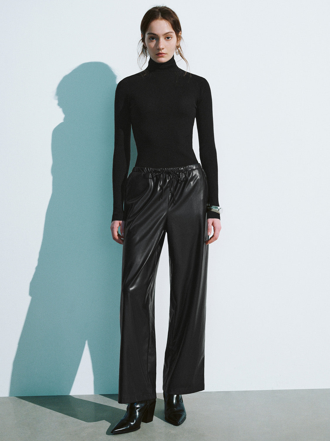 Elastic Waist Loose Wide-Leg Pants