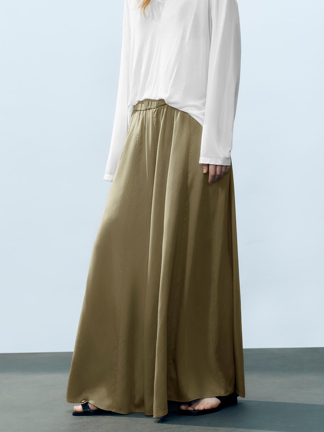 Wide-Leg Pants