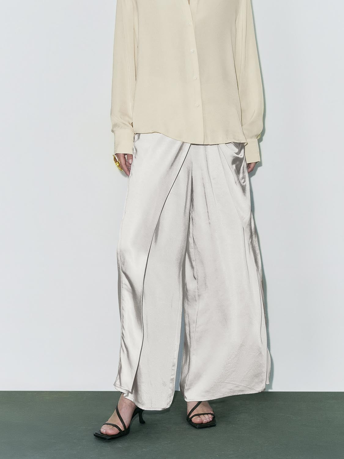 Wide-Leg Pants