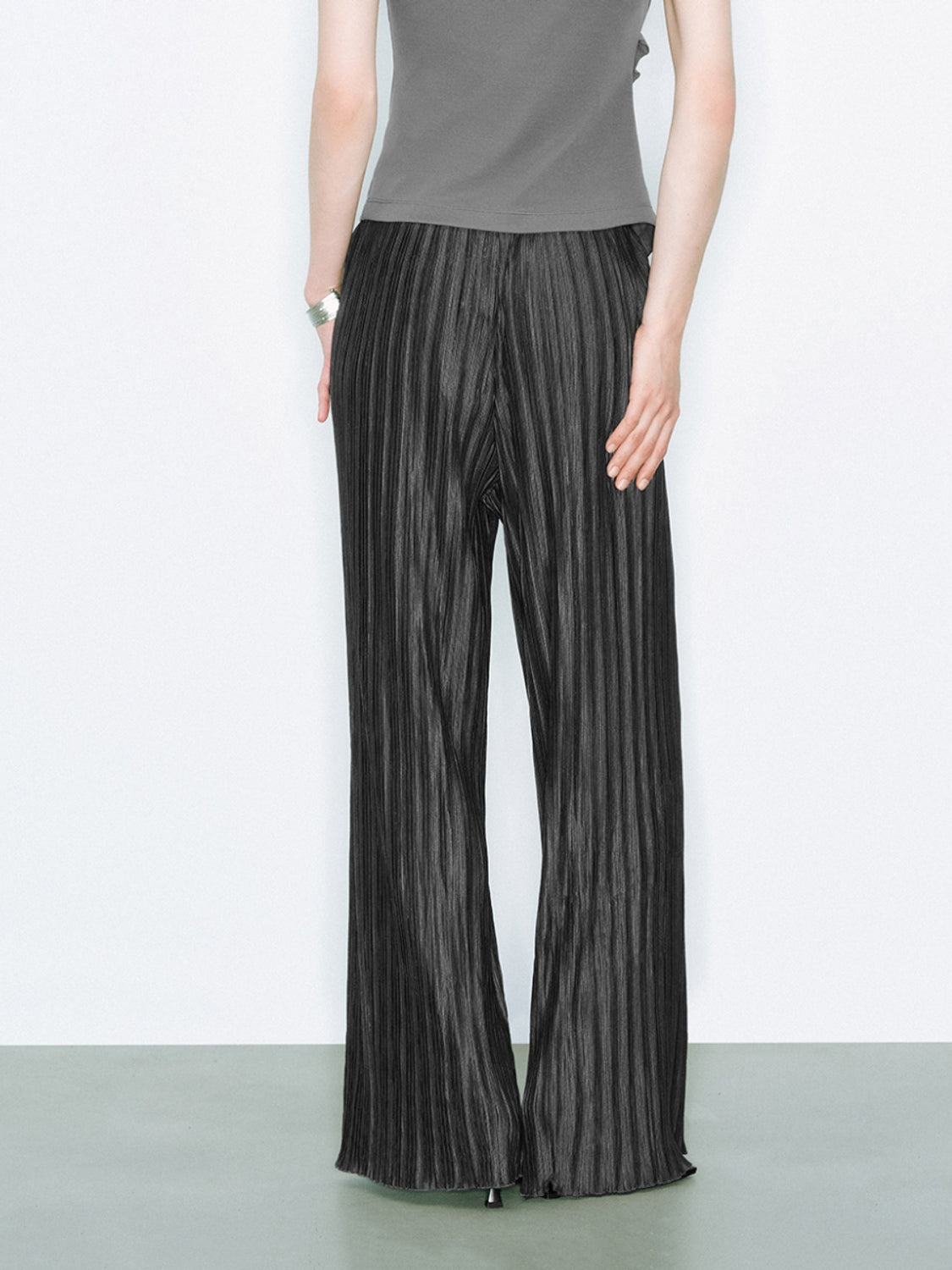 Wide-Leg Pants