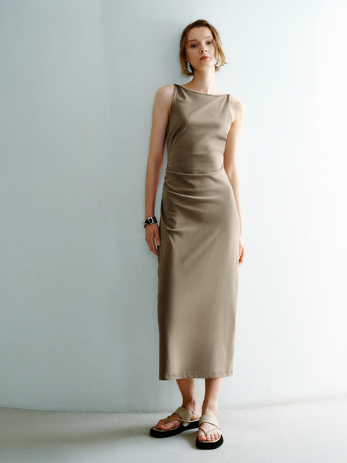 Sleeveless Skinny-Fit Dresses