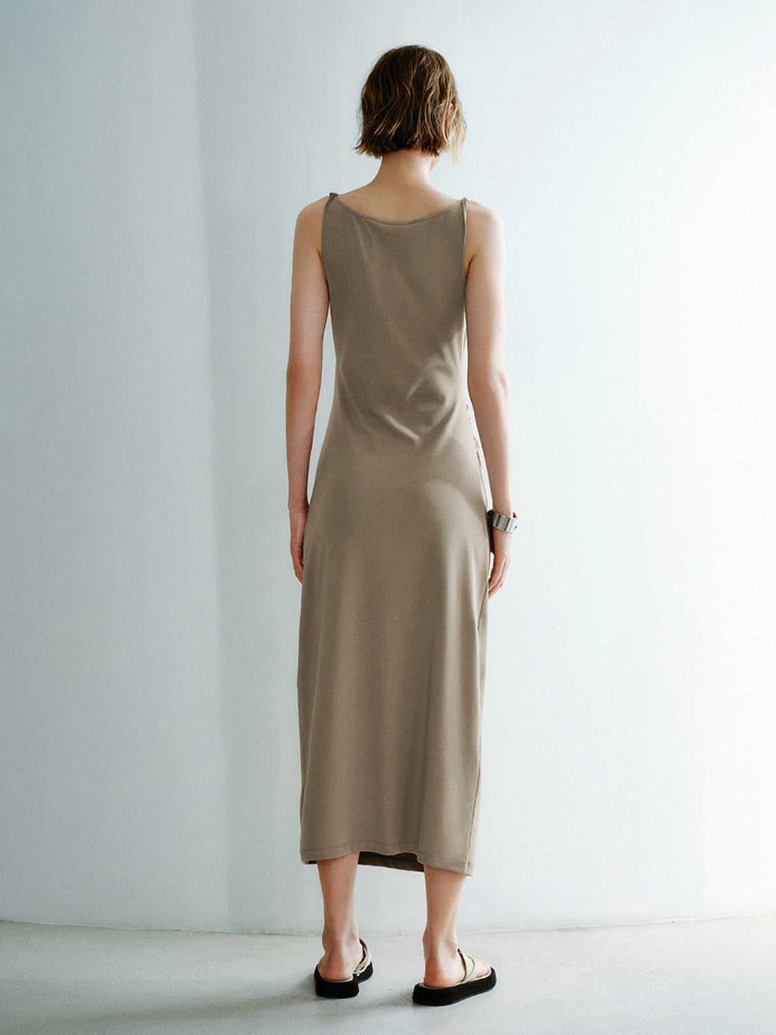 Sleeveless Skinny-Fit Dresses