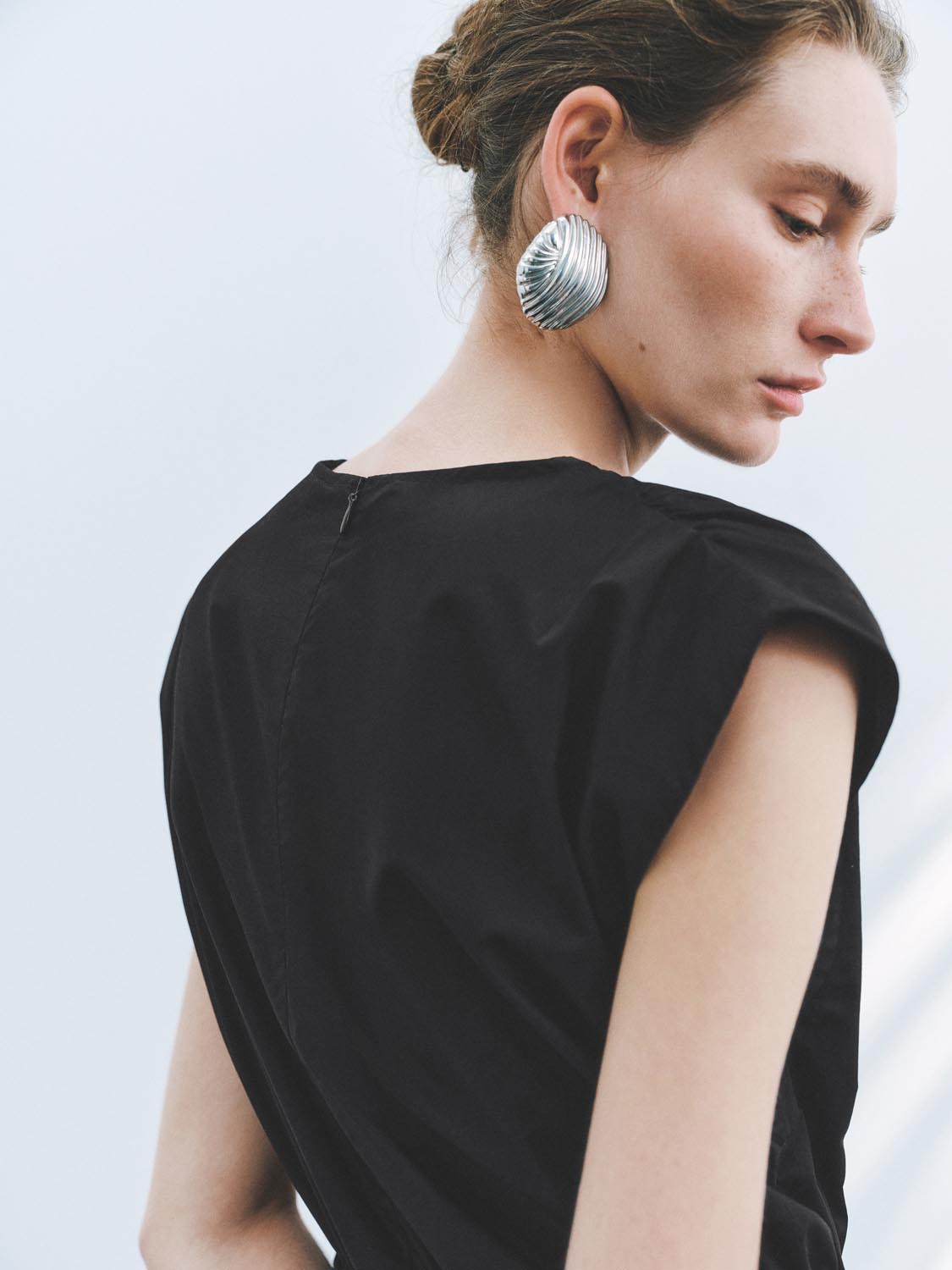 Sleeveless Straight Dresses