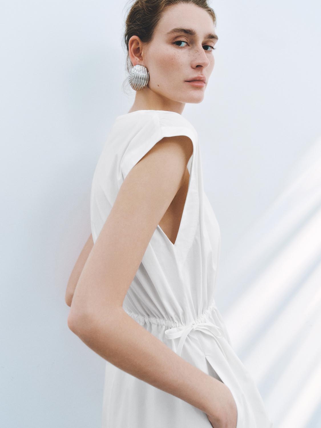 Sleeveless Straight Dresses