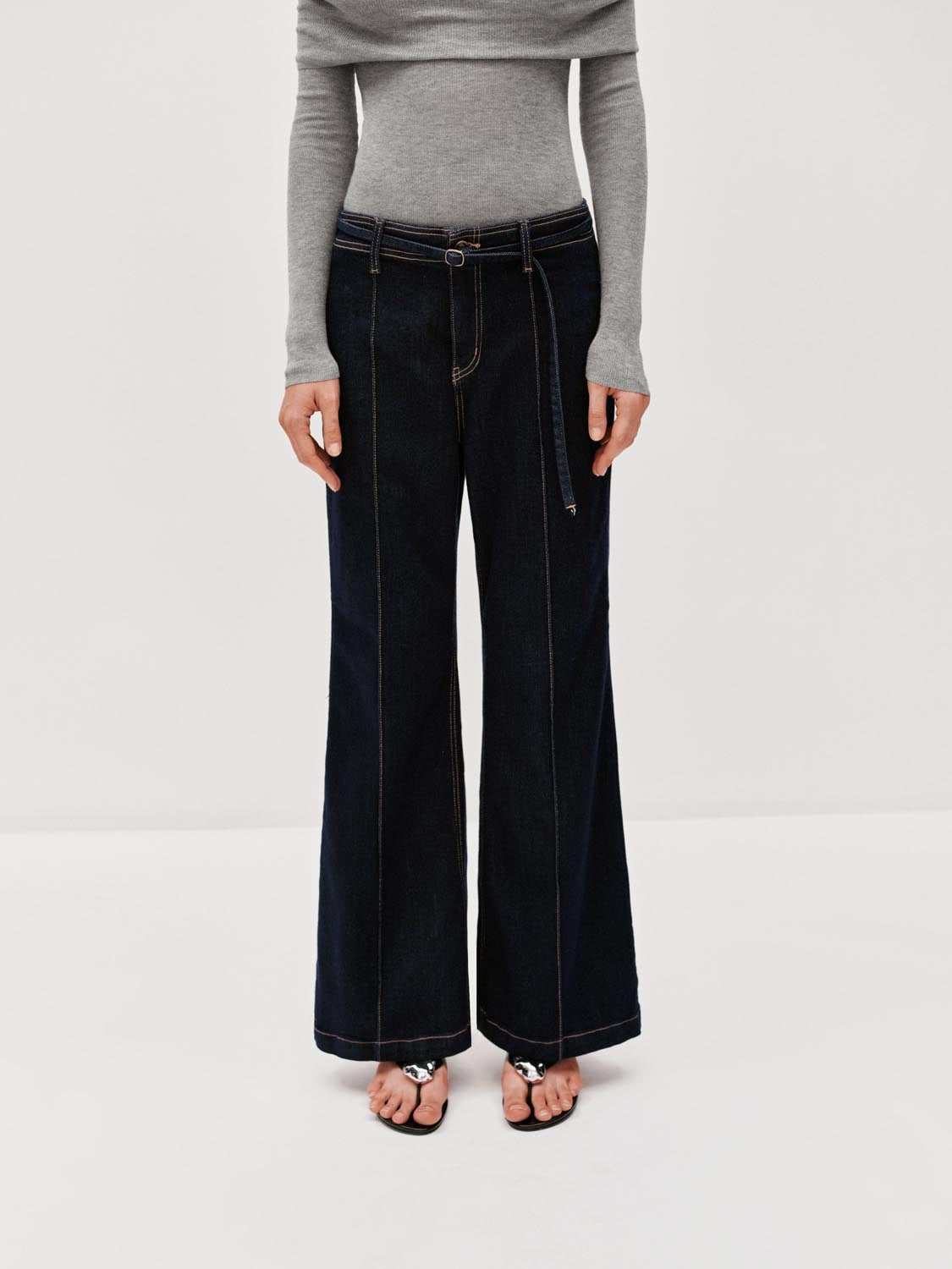 Seamed Belted Flare Jeans