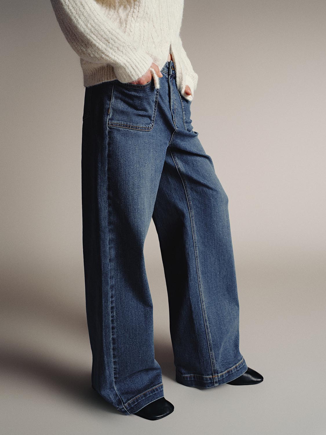 Wide Leg Jeans