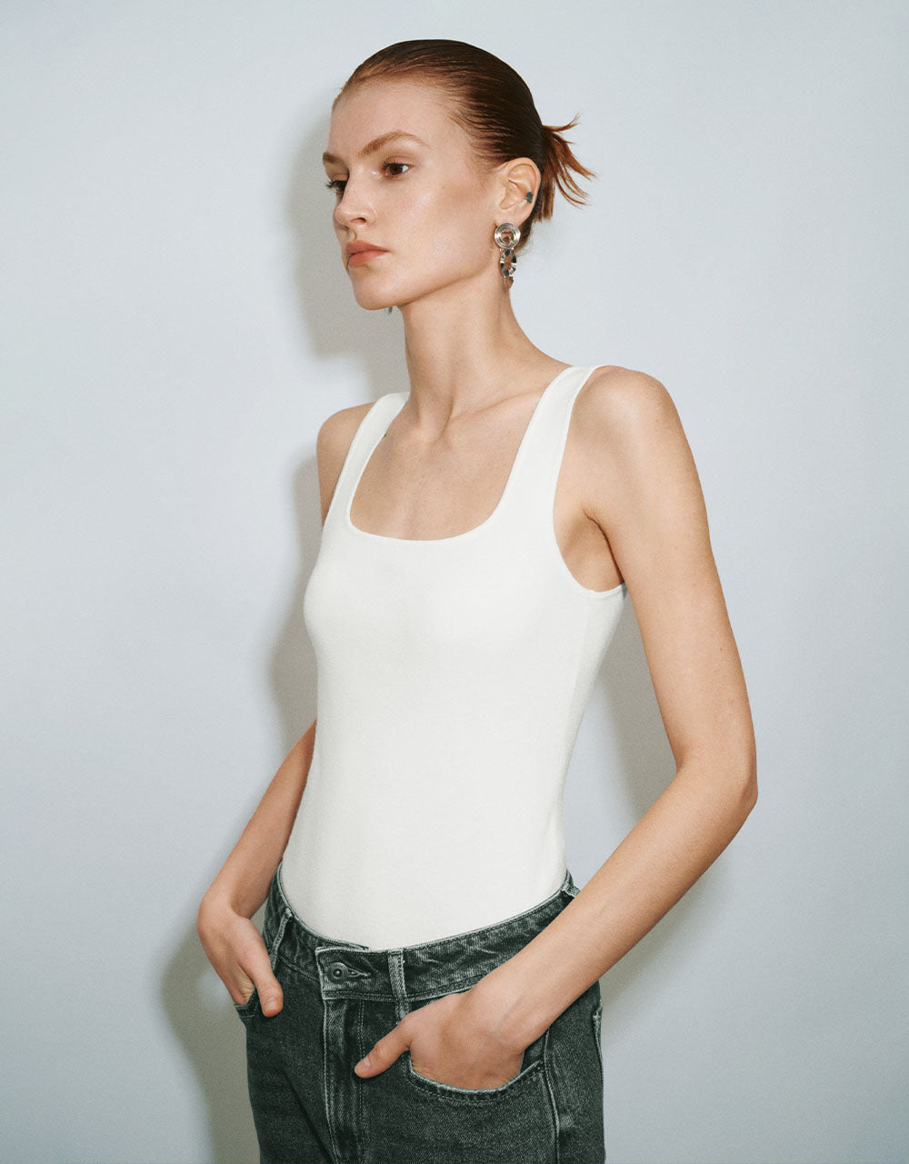 Square-cut Collar Knitted Tank Top