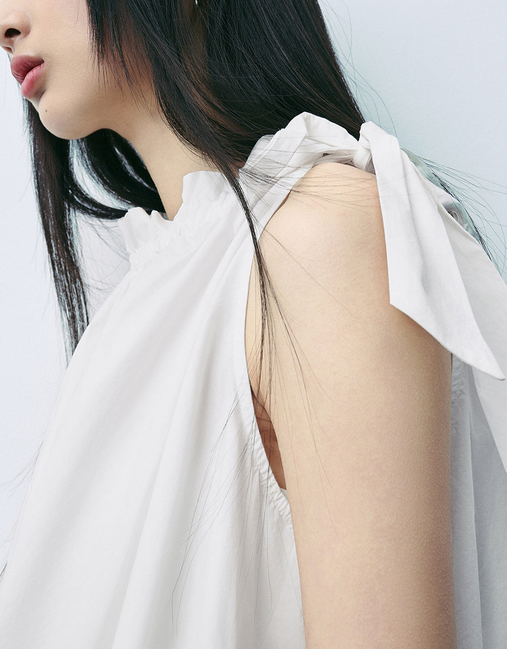 Sleeveless Loose Blouse
