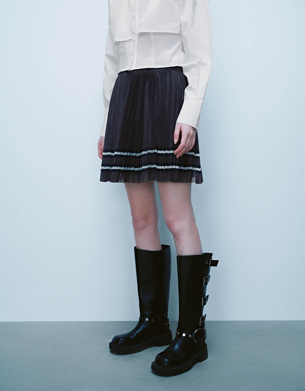 Elastic Waist Mini A-Line Skirt