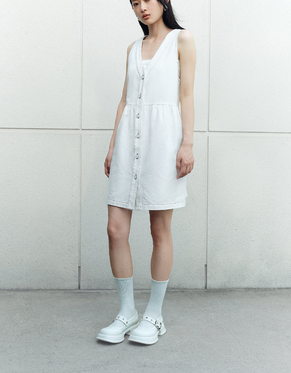 Sleeveless V-Neck Straight Dress