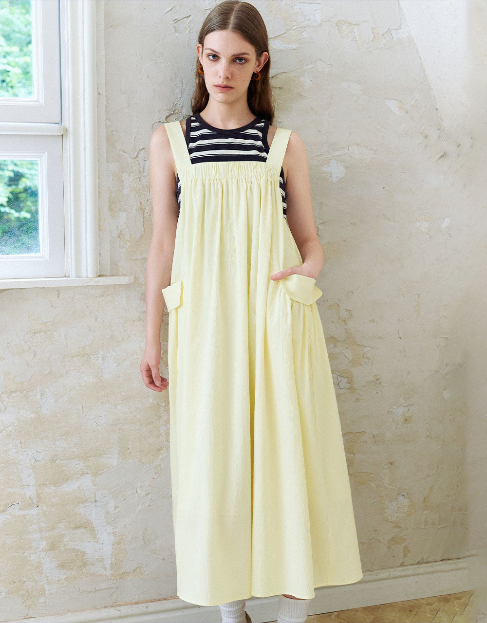 Sleeveless Square-cut Collar A-Line Dress